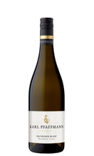 Lade das Bild in den Galerie-Viewer, Weinkeller Hohenbrunn empfiehlt: Weingut Pfaffmann in der Pfalz - Sauvignon Blanc "Nußdorfer Bischofskreuz"